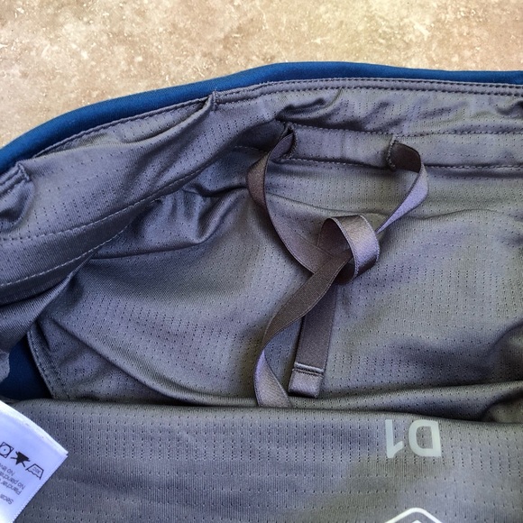 ASICS athletic shorts - Picture 6 of 7